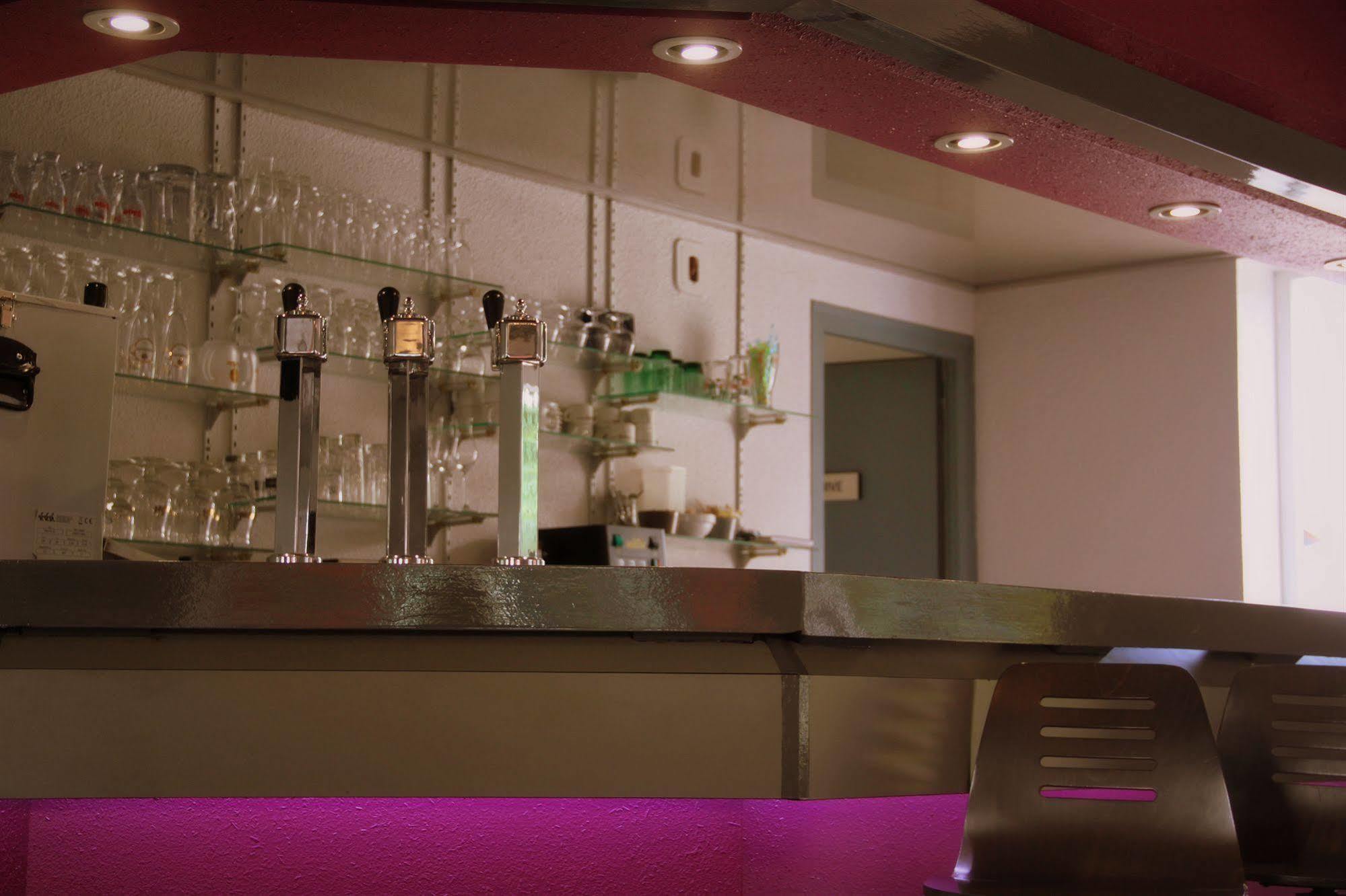 Agape Hotel ベシーヌ エクステリア 写真